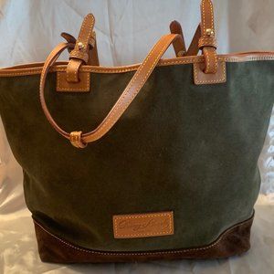 Gorgeous Dooney & Bourke Green Suede Handbag